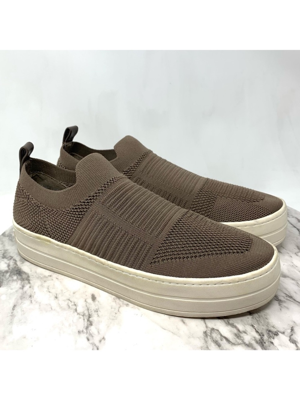 J/Slides Hilo Knit Slip On Sneakers 8 Athleisure Sporty Classic Casual Comfy